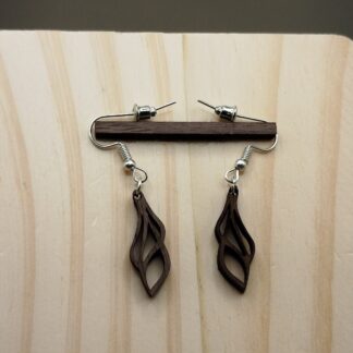 Boucles d'oreilles en bois : Plume