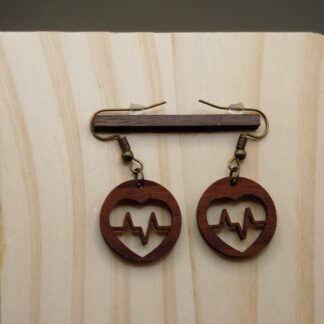 Boucles d'oreilles en bois : Cœur Electro